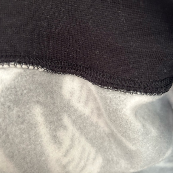 Nike Men's Black and White Patterned Hoodie - Picture 12 of 12